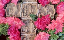 Inaltarea Sfintei Cruci